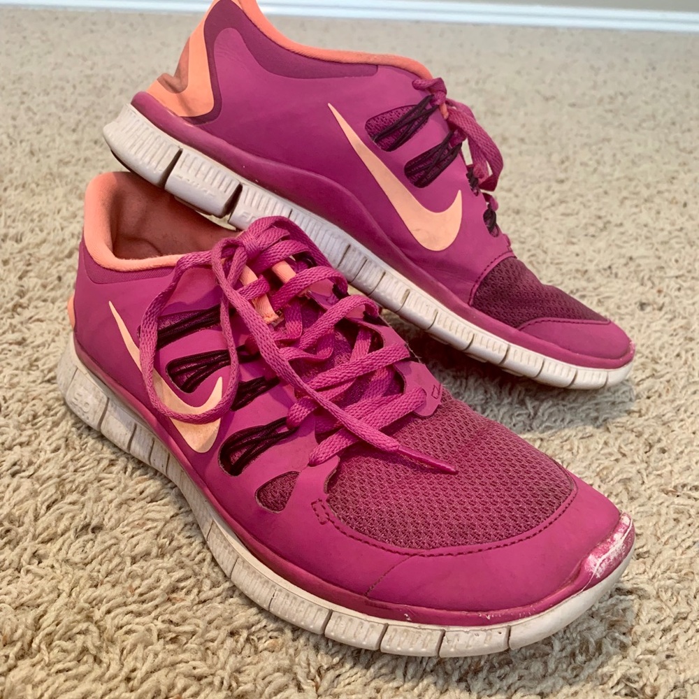 Nike Free running shoe women’s size 9